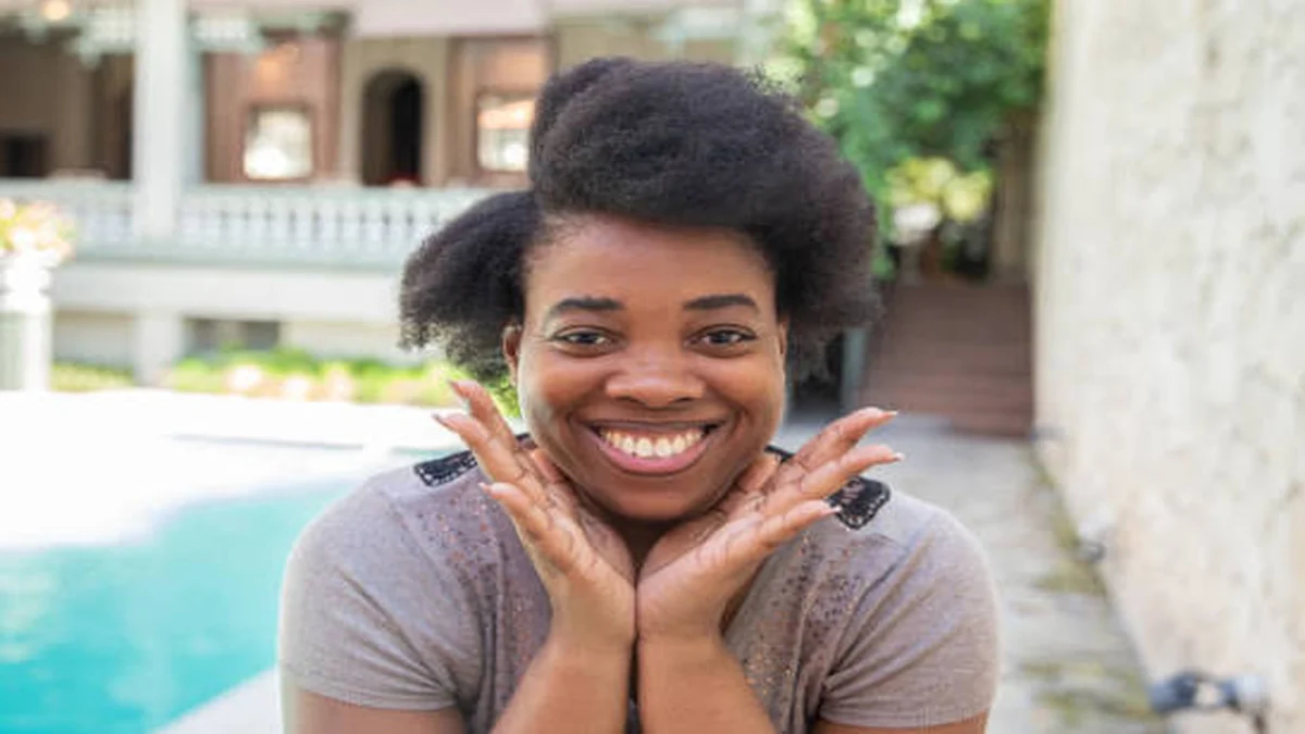 Haitian Creole Greetings: Bonjou, Sak Pase & More Explained